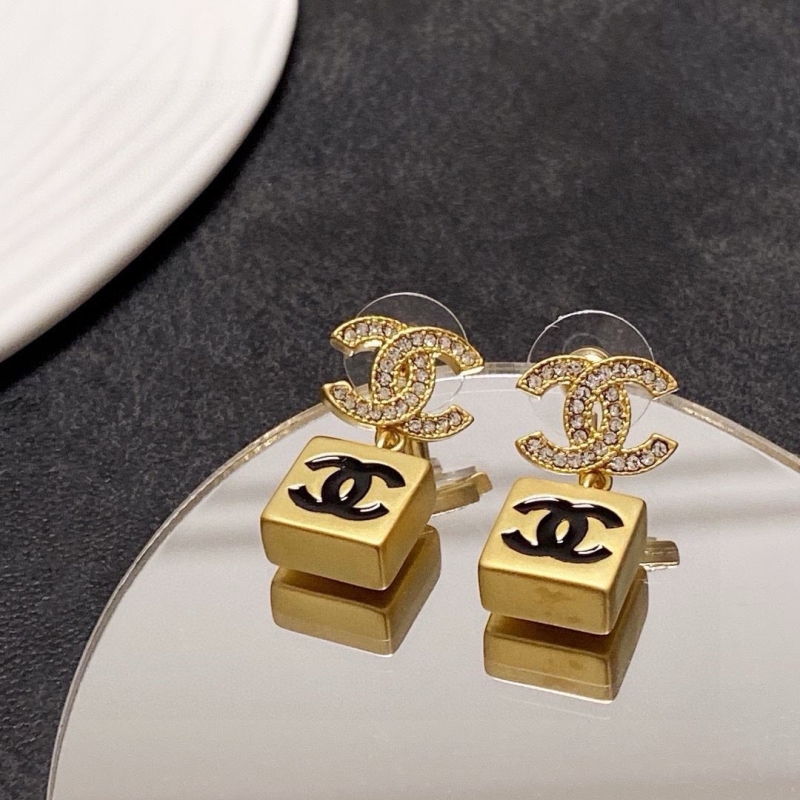 Ch**el earrings